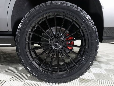 Used 2026 Cadillac Escalade V w/ LPO, Onyx Lite Package image 54