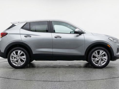 Used 2025 Buick Encore GX Preferred image 11