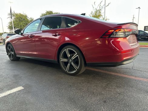Used 2024 Honda Accord Sport image 5