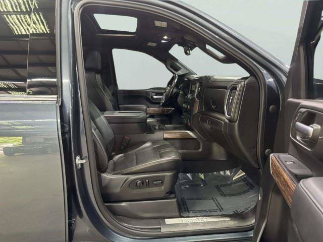 Used 2020 Chevrolet Silverado 2500 High Country w/ Technology Package AWD/4WD image 43