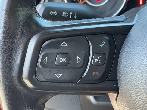 Used 2022 Jeep Wrangler Unlimited Sport AWD/4WD image 9