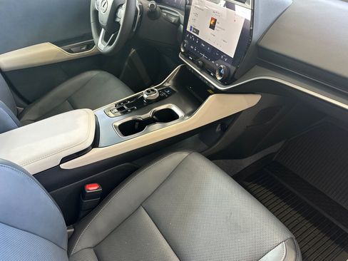 Certified 2023 Lexus RZ 450e Premium w/ Technology Package AWD/4WD image 20