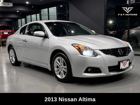 Used 2013 Nissan Altima 2.5 S w/ Premium Pkg FWD image 1