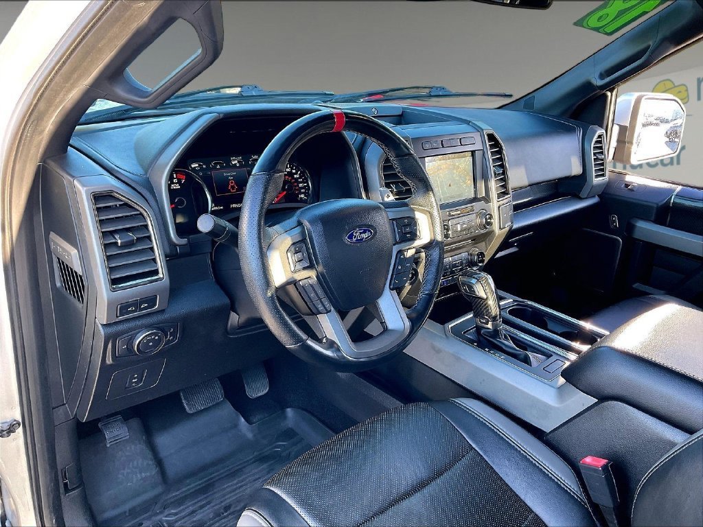 Used 2018 Ford F150 Raptor w/ Equipment Group 802A Luxury AWD/4WD image 8