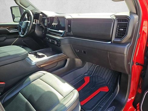 Used 2025 Chevrolet Silverado 3500 LT AWD/4WD image 22