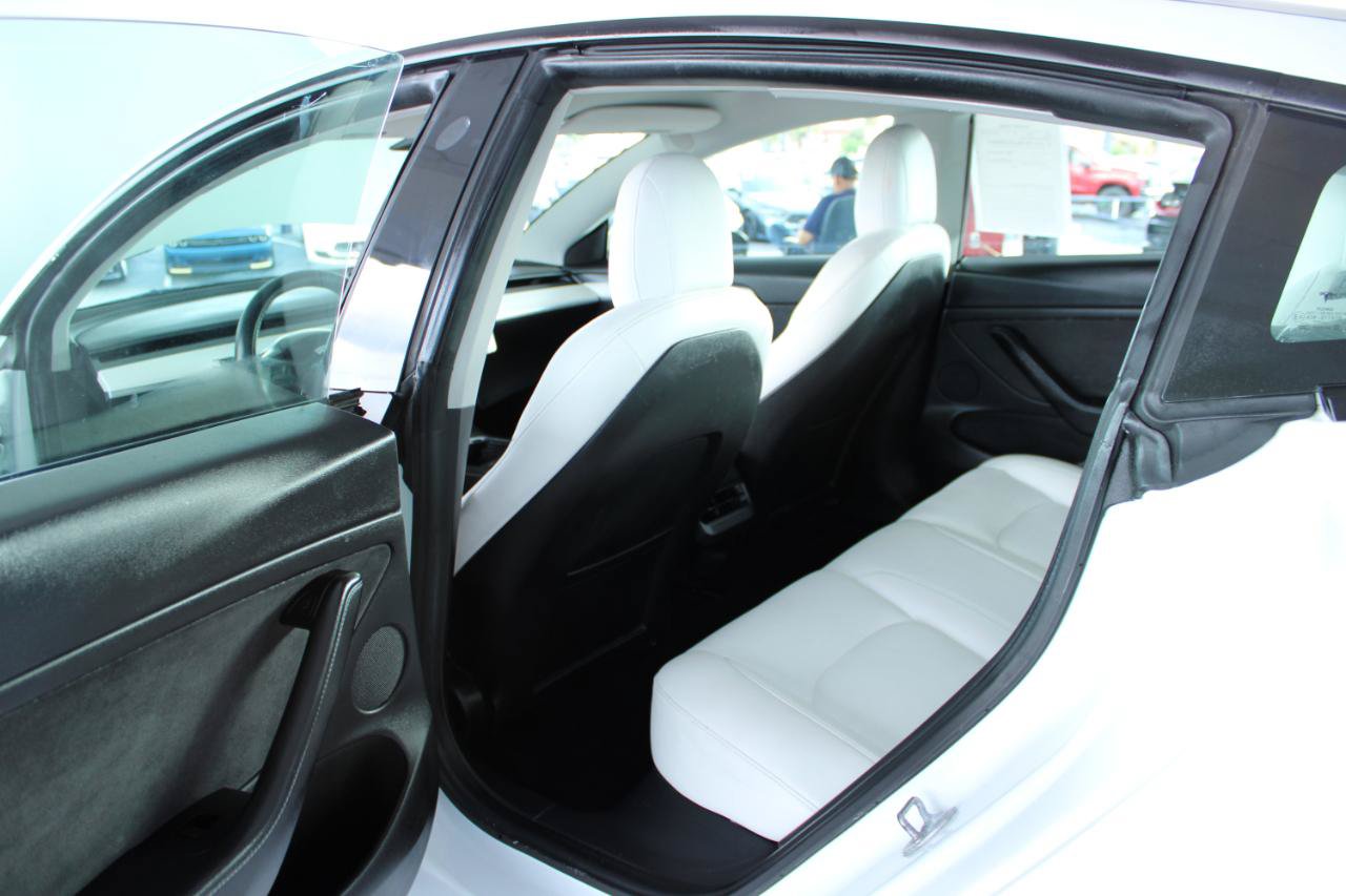 Used 2022 Tesla Model 3 RWD image 26