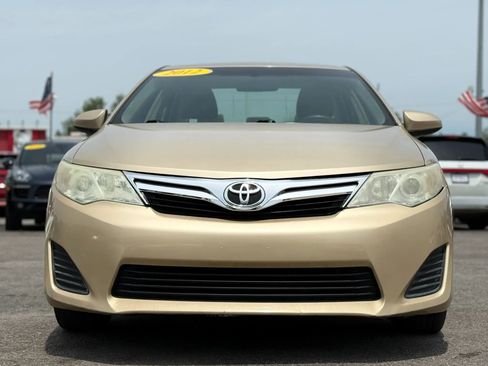 Used 2012 Toyota Camry LE FWD image 21