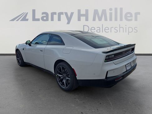 New 2026 Dodge Charger Scat Pack AWD/4WD image 4