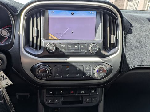 Used 2015 GMC Canyon SLT w/ Driver Alert Package AWD/4WD image 20