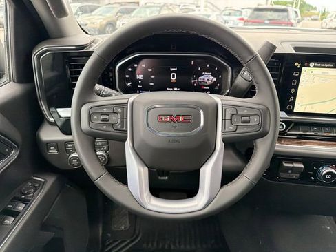 New 2026 GMC Sierra 1500 Elevation w/ X31 Off-Road Package AWD/4WD image 10