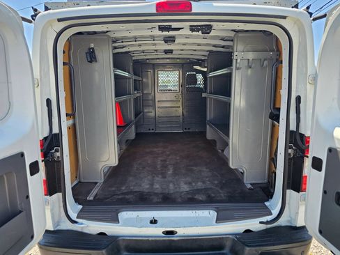 Used 2018 Nissan NV 2500 SV RWD image 7