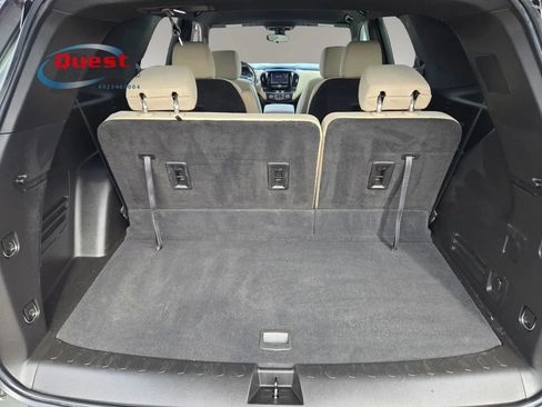 Used 2022 Chevrolet Traverse LT AWD/4WD image 55