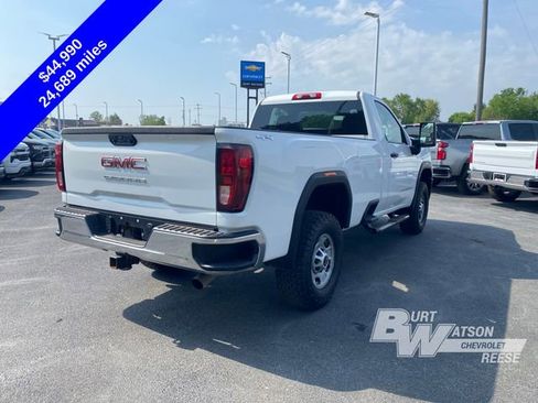 Used 2024 GMC Sierra 2500 Pro w/ Convenience Package AWD/4WD image 9