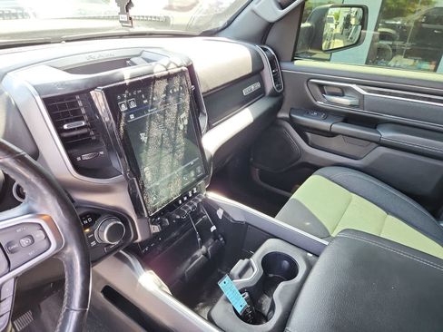 Used 2019 RAM 1500 Big Horn AWD/4WD image 10