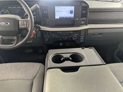 Used 2025 Ford F350 XLT AWD/4WD image 24