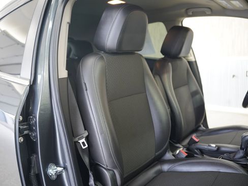 Used 2018 Buick Encore Preferred image 27