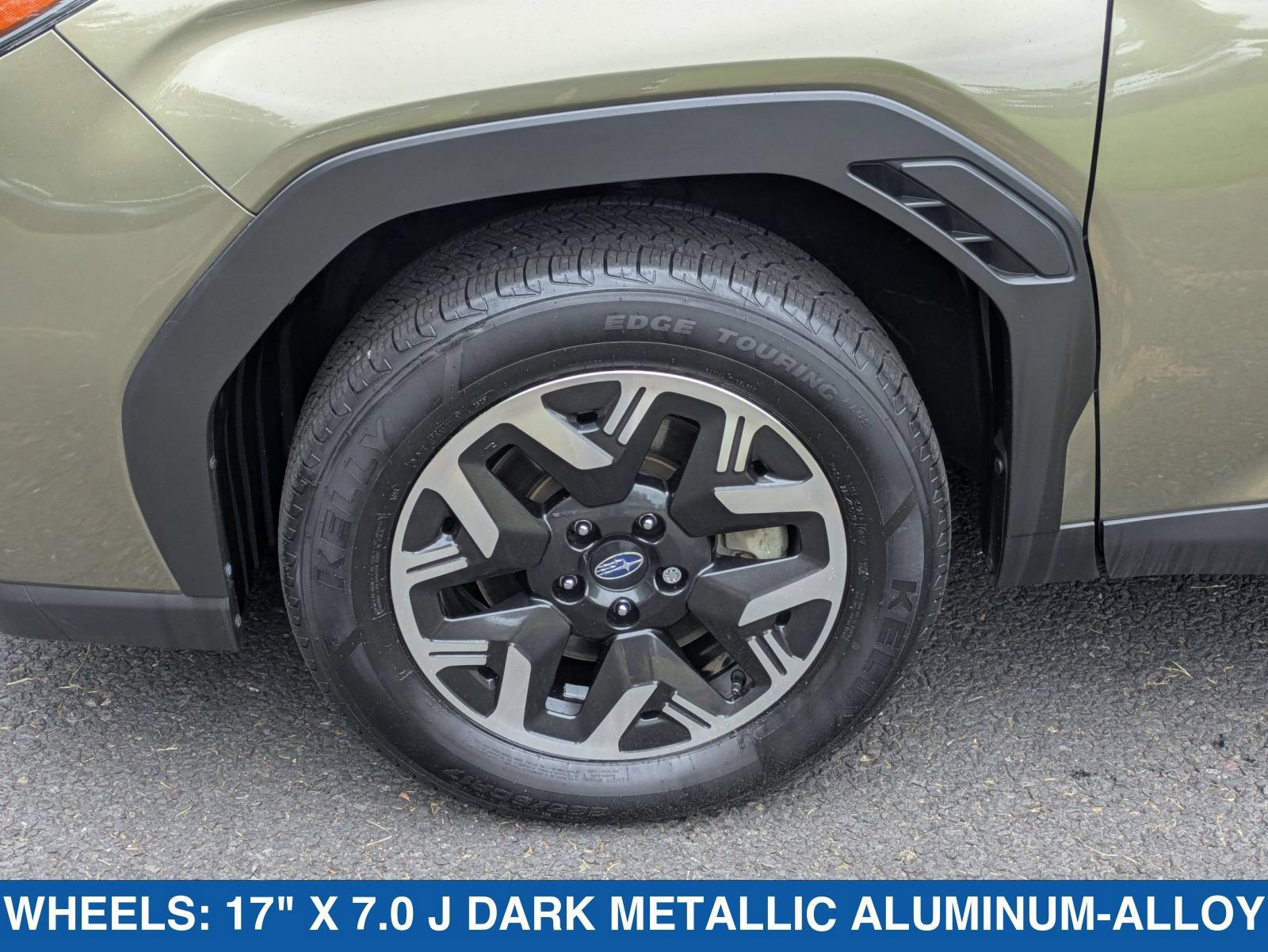 Certified 2025 Subaru Forester Premium AWD/4WD image 11
