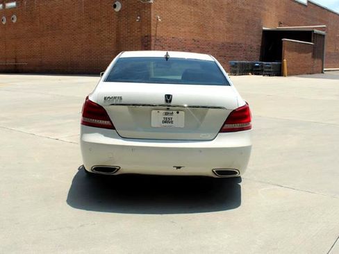 Used 2014 Hyundai Equus Signature image 5