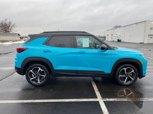 Used 2021 Chevrolet TrailBlazer RS w/ Sun and Liftgate Package image 8