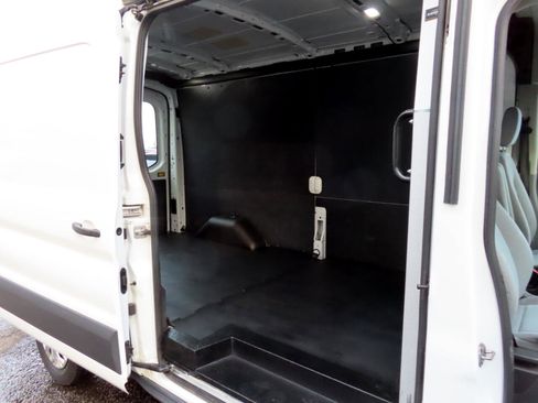 Used 2018 Ford Transit 150 T-150 148 Med Rf 8600 GVWR Sl image 14