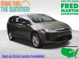 New 2027 Chrysler Pacifica Select AWD/4WD 360° Tour