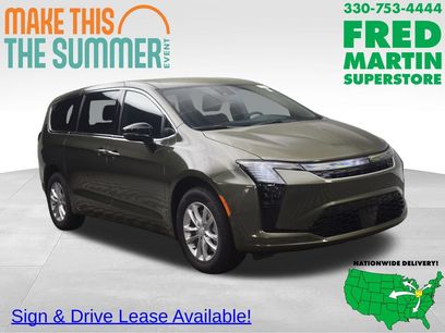 New 2027 Chrysler Pacifica Select