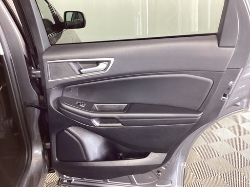 Used 2023 Ford Edge SEL w/ Convenience Package AWD/4WD image 11