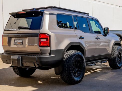 Used 2025 Toyota Land Cruiser 1958 image 10