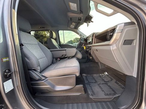 Used 2025 Ford F250 XL w/ STX Appearance Package AWD/4WD image 24