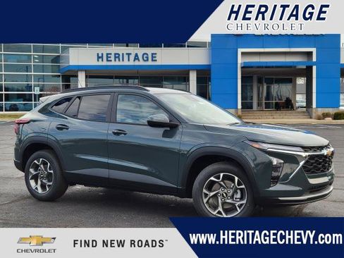 New 2026 Chevrolet Trax LT FWD image 1