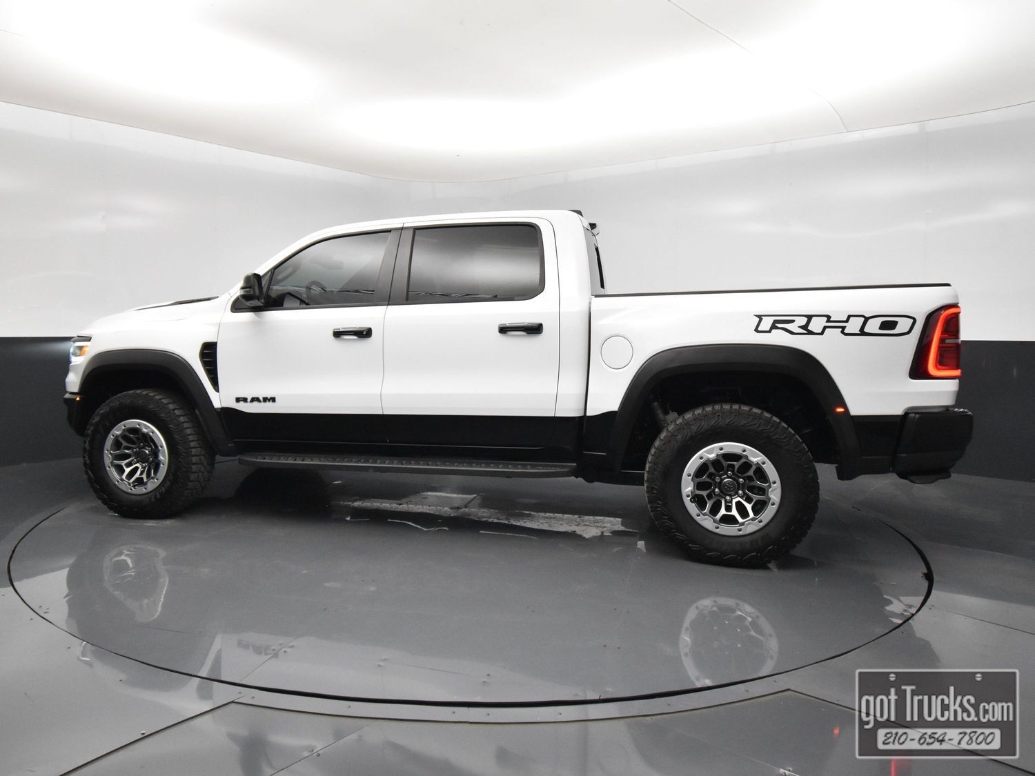 Used 2026 RAM 1500 RHO w/ RHO Level 1 Equipment Group AWD/4WD image 3