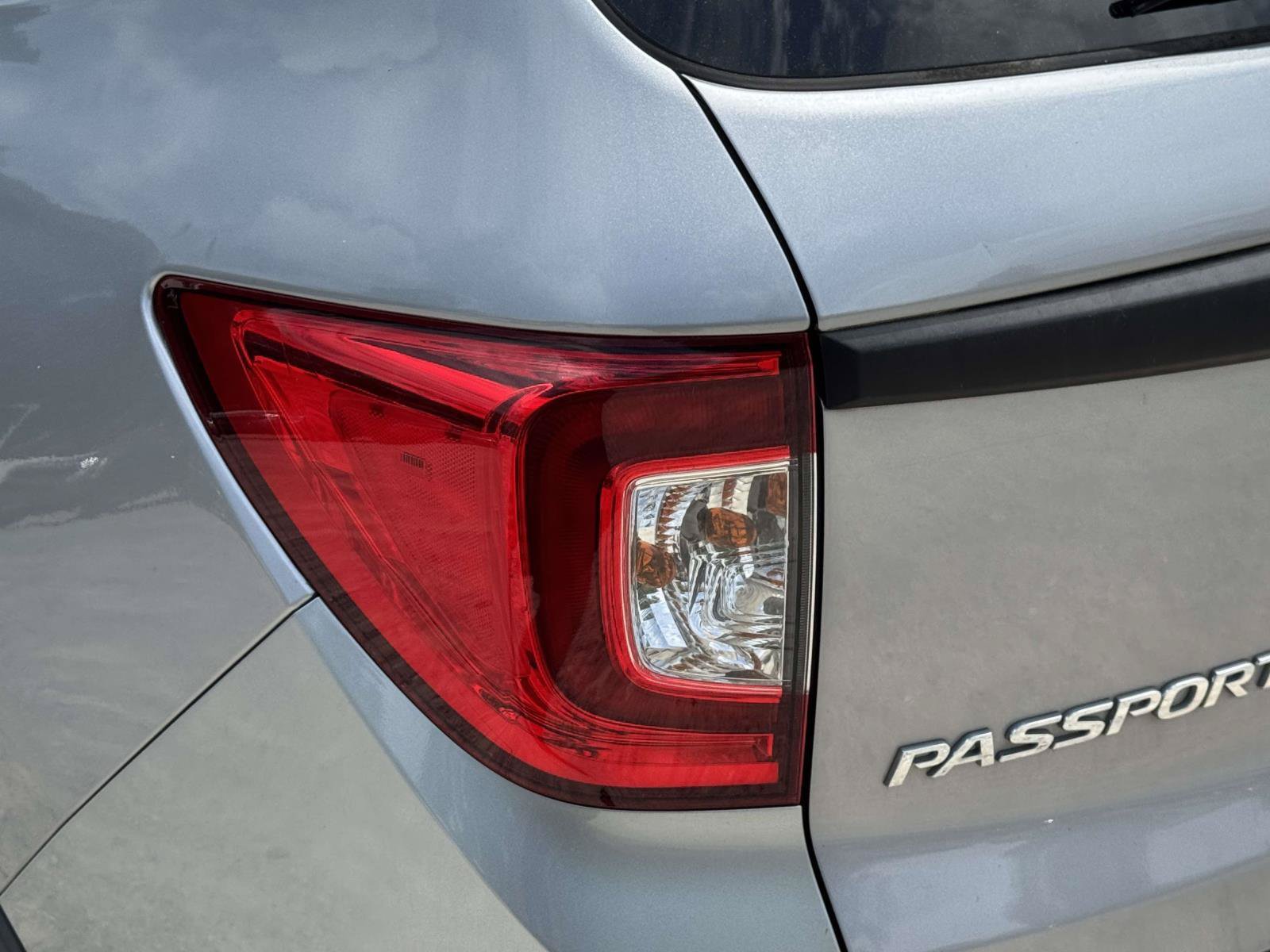 Used 2019 Honda Passport EX-L image 8