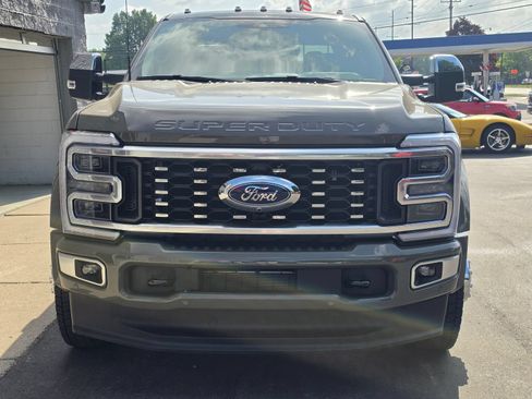 Used 2026 Ford F450 Platinum w/ Platinum Plus Package AWD/4WD image 2