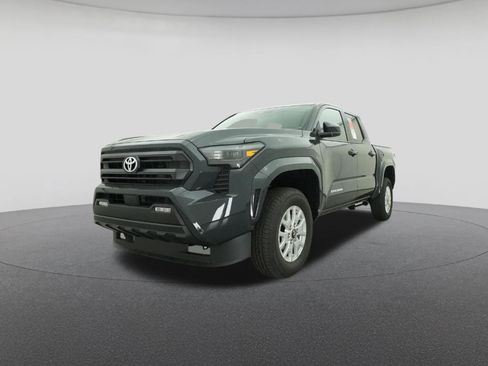 New 2026 Toyota Tacoma SR5 AWD/4WD image 32