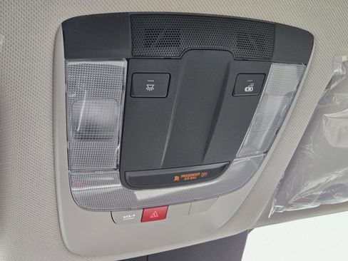 New 2026 Kia Sorento S w/ S Panoramic Sunroof Package image 31