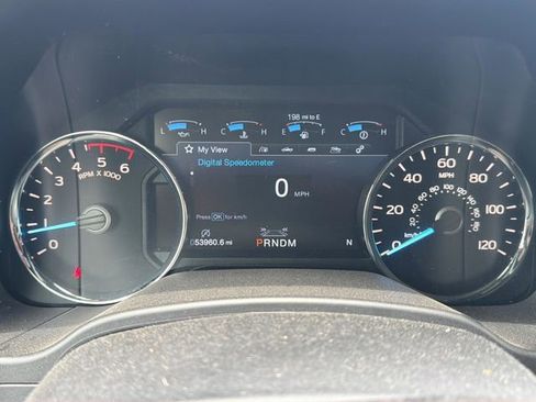 Used 2019 Ford F150 Platinum w/ Equipment Group 701A Luxury AWD/4WD image 26