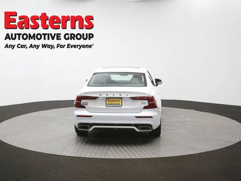 Used 2022 Volvo S60 B5 Inscription FWD image 37