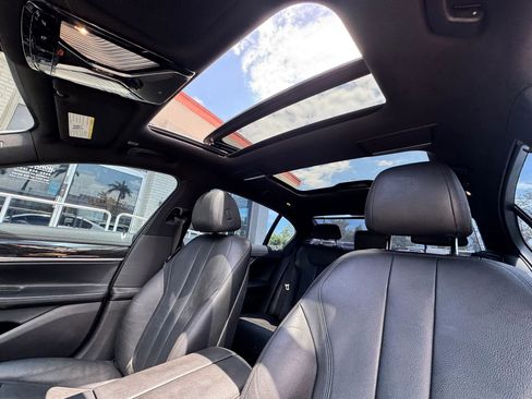 Used 2019 BMW 740i w/ M Sport Package RWD image 25
