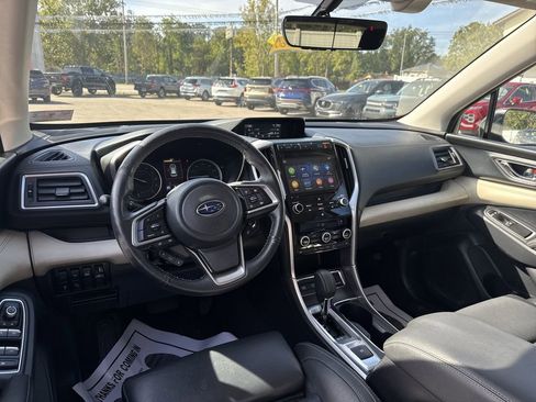 Used 2022 Subaru Ascent Limited image 14