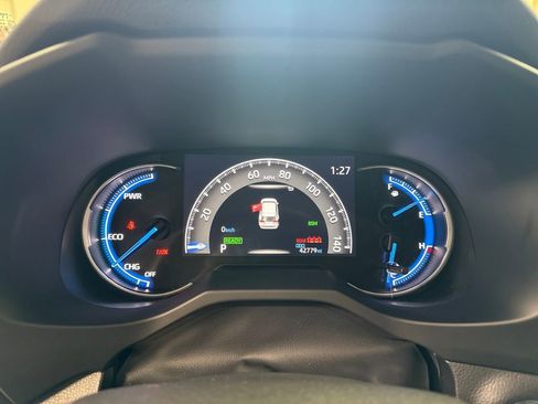 Certified 2023 Toyota RAV4 XLE Premium image 20