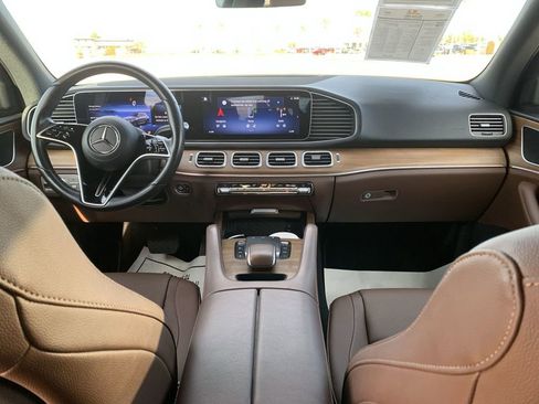 Used 2024 Mercedes-Benz GLE 350 4MATIC image 18