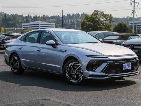 New 2026 Hyundai Sonata SEL image 1