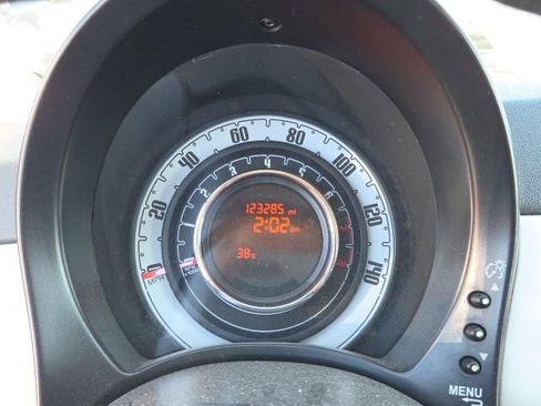 Used 2013 FIAT 500 Pop FWD image 16