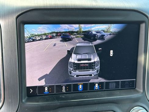 Used 2022 GMC Sierra 2500 Denali image 48