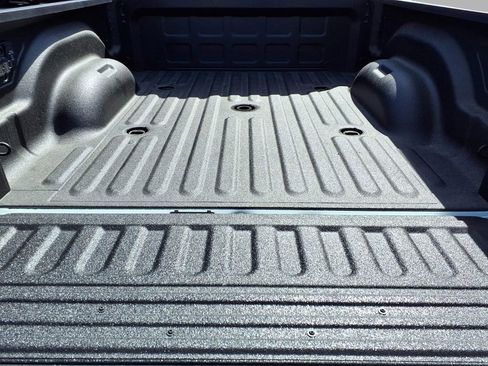 New 2026 RAM 2500 Laramie AWD/4WD image 27
