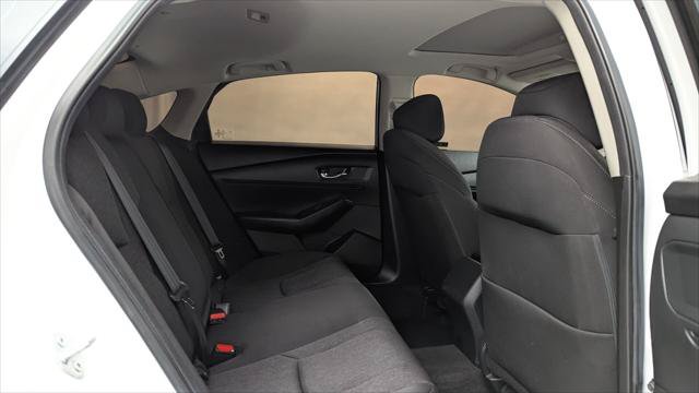 Used 2023 Honda Accord EX image 18