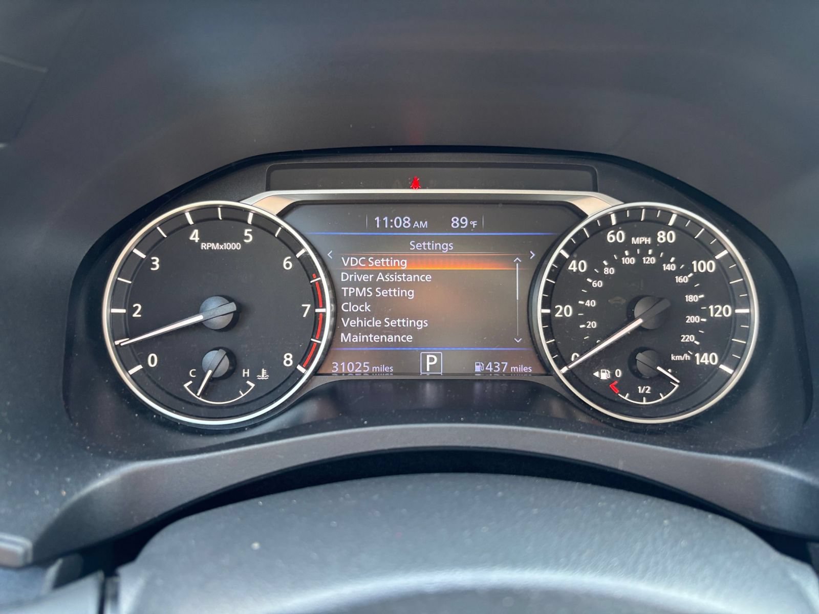 Used 2025 Nissan Altima 2.5 SV FWD image 39