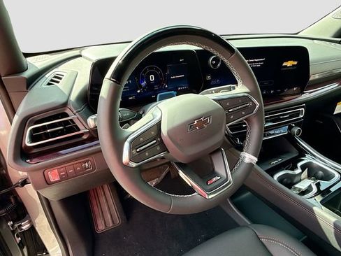 New 2026 Chevrolet Traverse Z71 w/ Enhanced Driving Package image 12