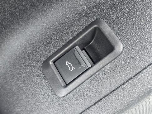 New 2025 Audi S6 e-tron Premium Plus image 25