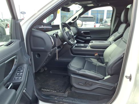 New 2026 Ford Expedition Max Platinum w/ Stealth Appearance Package image 7